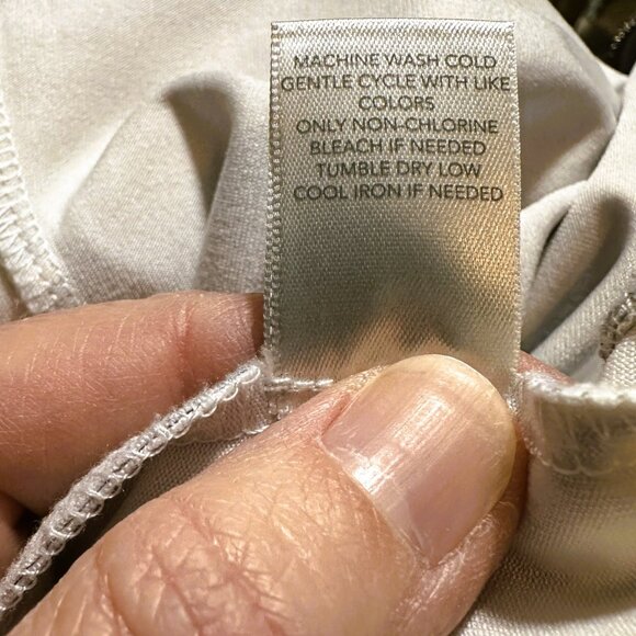 Christopher & Banks Stetchy Athletic Zip Up Jacket Light Weight Size XL - Picture 8 of 9